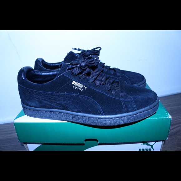 Black Suede Classic Puma Sneakers US size 6.5 - Picture 1 of 7